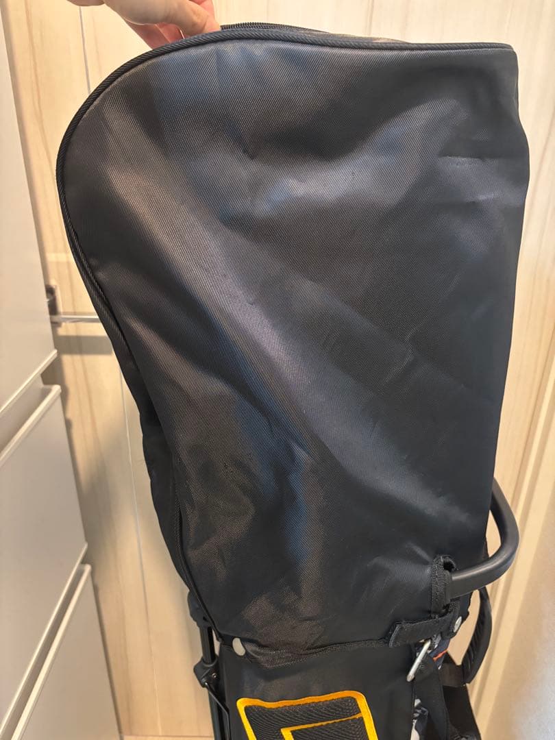 【超美品】ラウドマウス キャディバッグ 8.5型 軽量モデル LM-CB0010