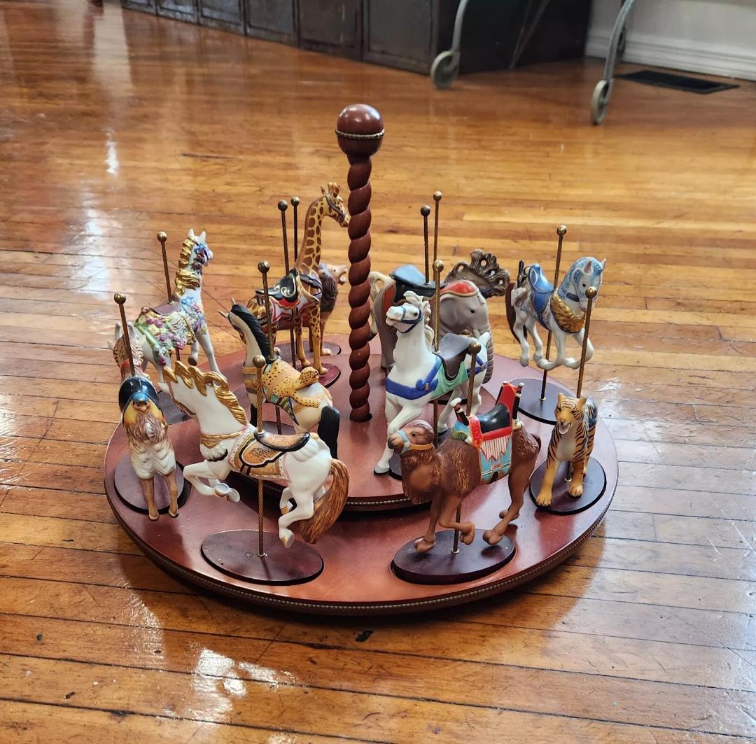 フランクリンミント 1988 トレジャリーオブカルーセル フィギュリン/台座付き