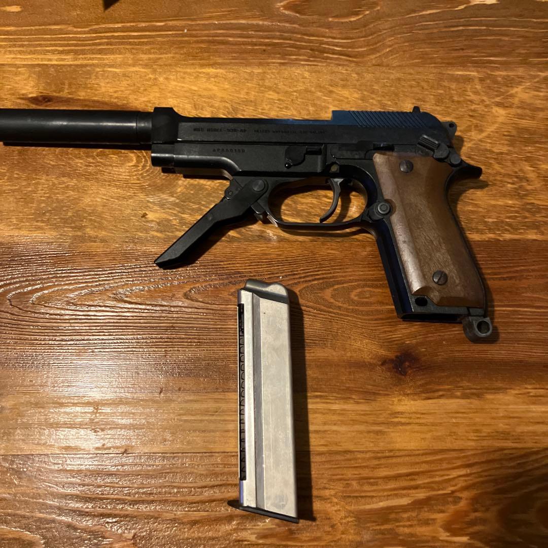 MADE.IN.JAPANガスガン　ベレッタ