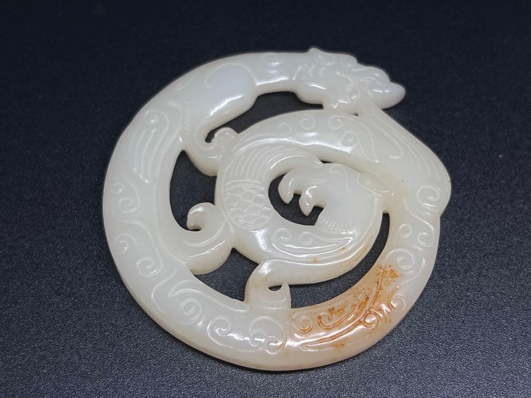 古美術　細工透彫　龍鳳紋　和田玉　縁起物　財運金運　中国古玩　お守り　旧家蔵出し