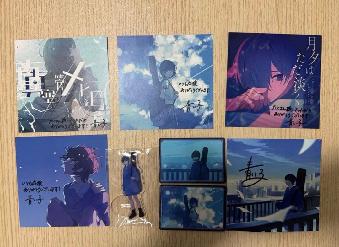 青い子 Tシャツ アクリルスタンド 直筆サイン入り色紙(2枚目は色紙裏面)