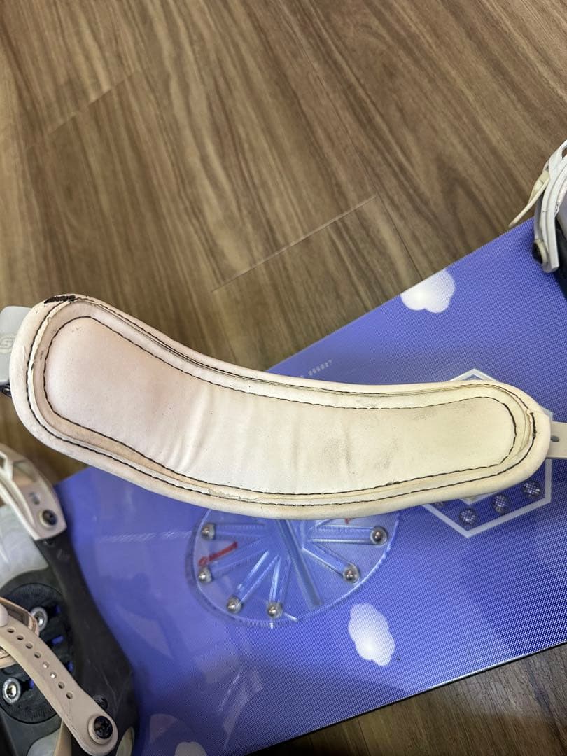 スノーボード DORAEMON 140cm ビンディングSALOMON XS