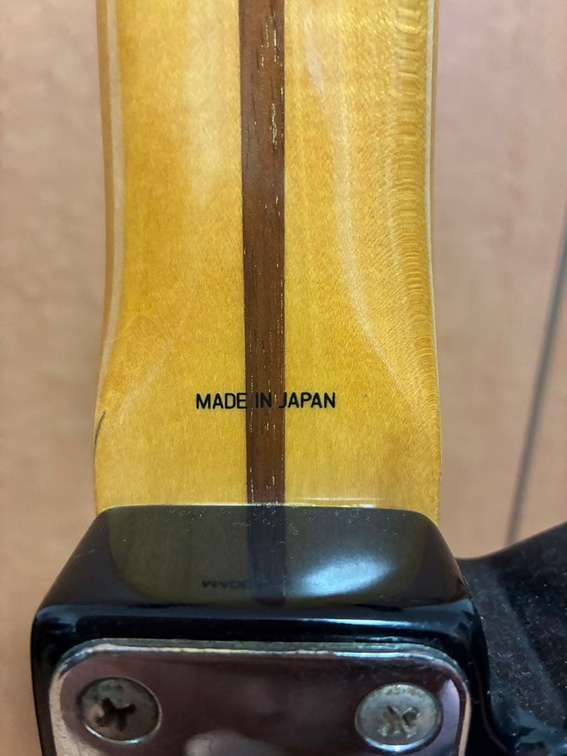 Fender Japan telecaster custom Eシリアル