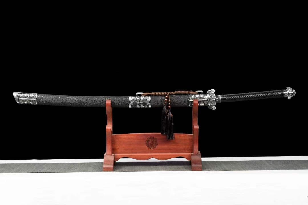 『刺繍春刀——金セミ』古兵器 武具　刀装具　日本刀　模造刀 居合刀 長尺