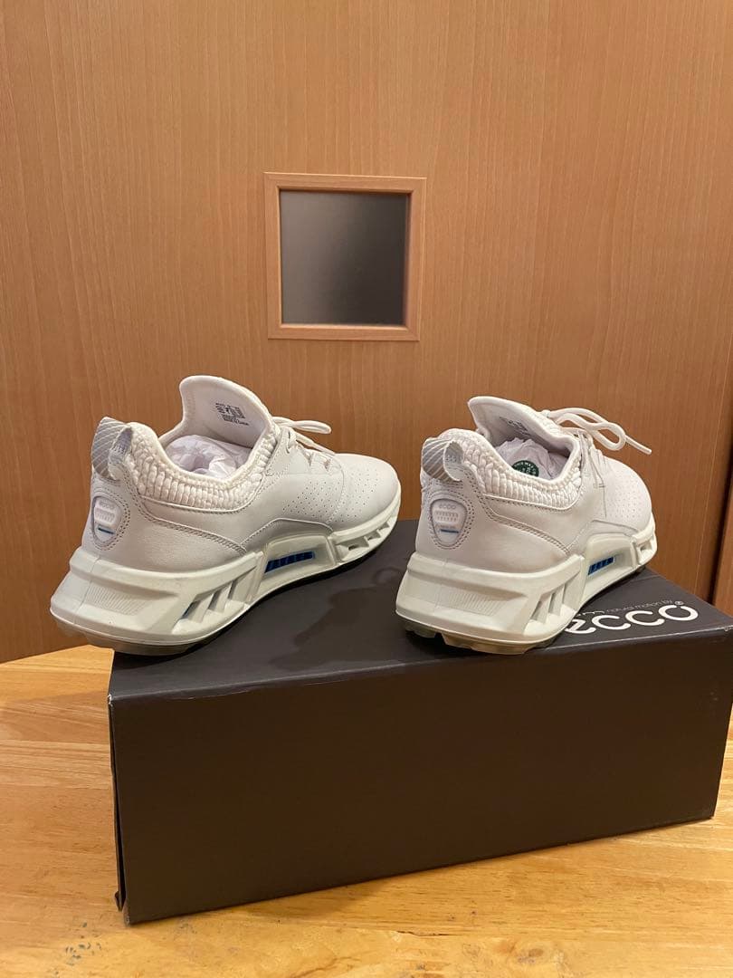 ECCO エコー BIOM C4 メンズ ゴルフシューズ（白）