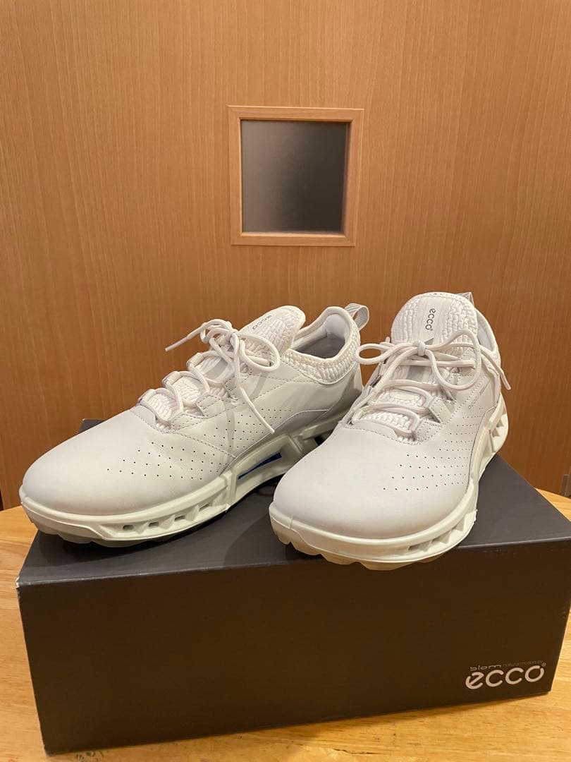 ECCO エコー BIOM C4 メンズ ゴルフシューズ（白）