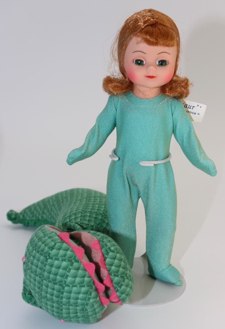 Madame Alexander ディノザウルス・コスチューム人形 約18cm