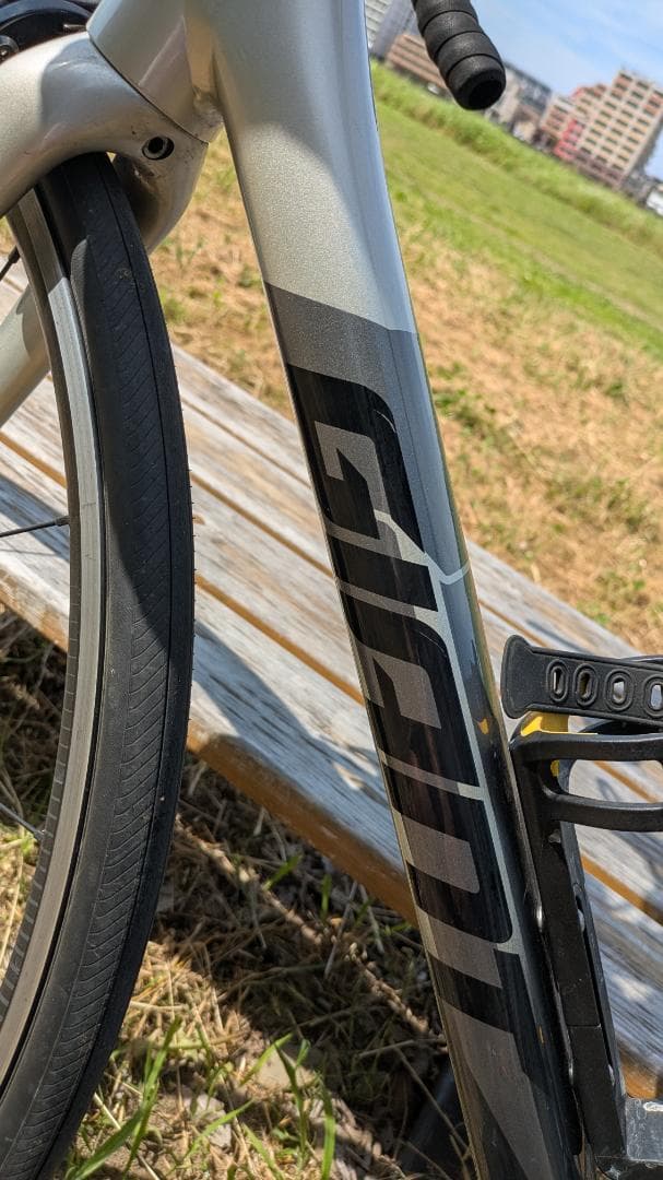 直接受け渡し希望　GIANT TCR SL1 2020 11速　MLサイズ