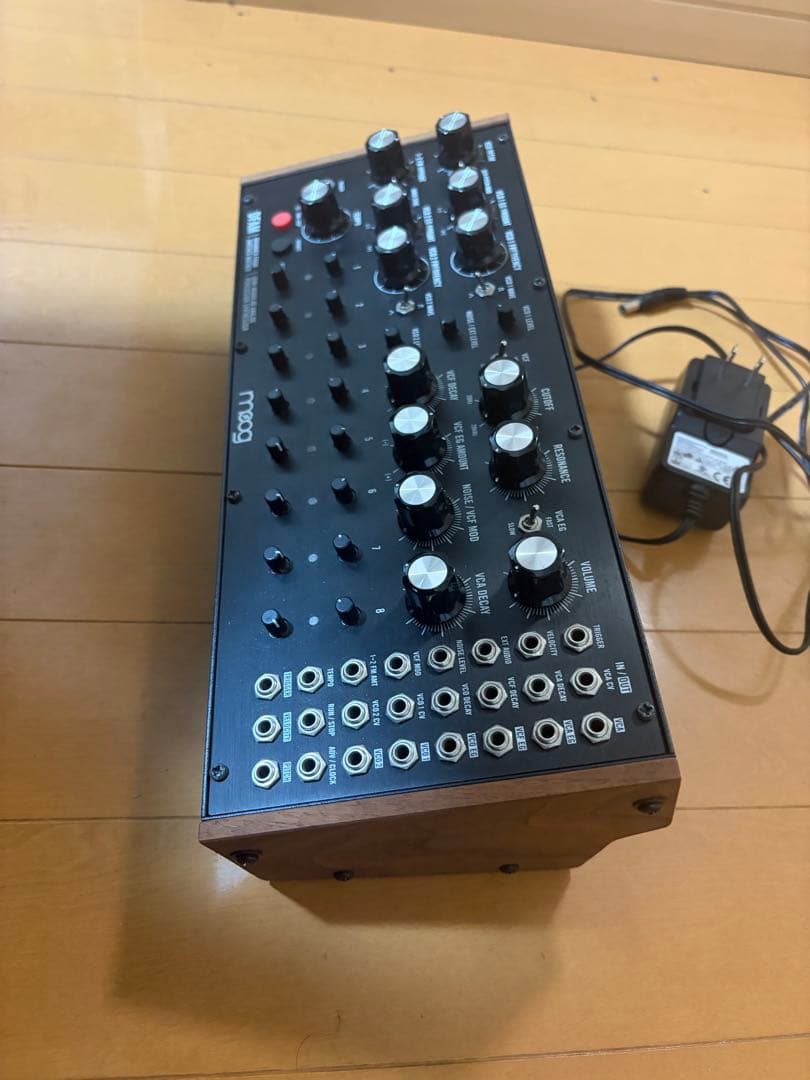 Moog dfam アナログシンセサイザー 本体
