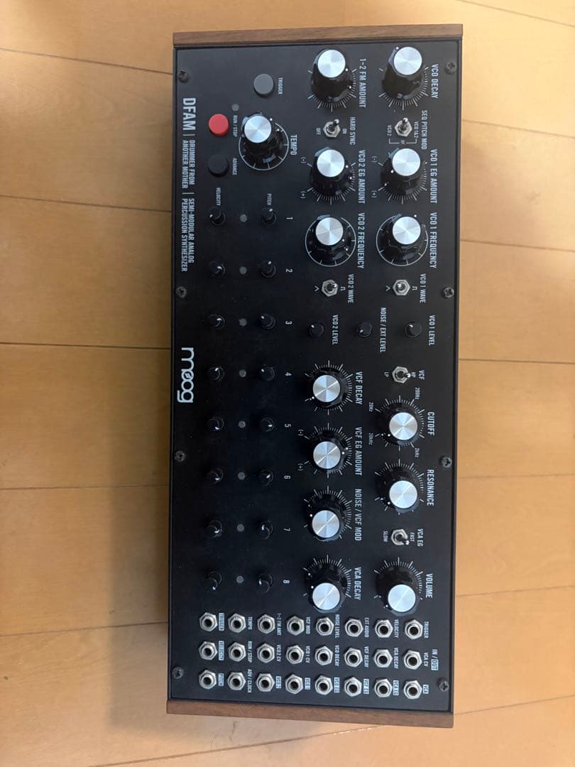 Moog dfam アナログシンセサイザー 本体