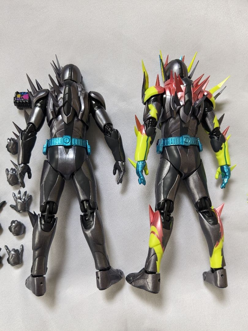 おまけ付き 仮面ライダーリバイス ジャックリバイス サンダーゲイル