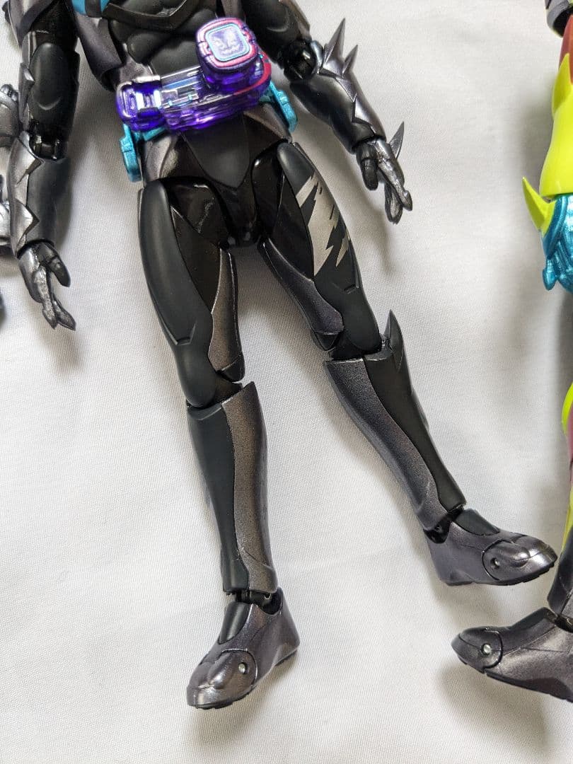 おまけ付き 仮面ライダーリバイス ジャックリバイス サンダーゲイル