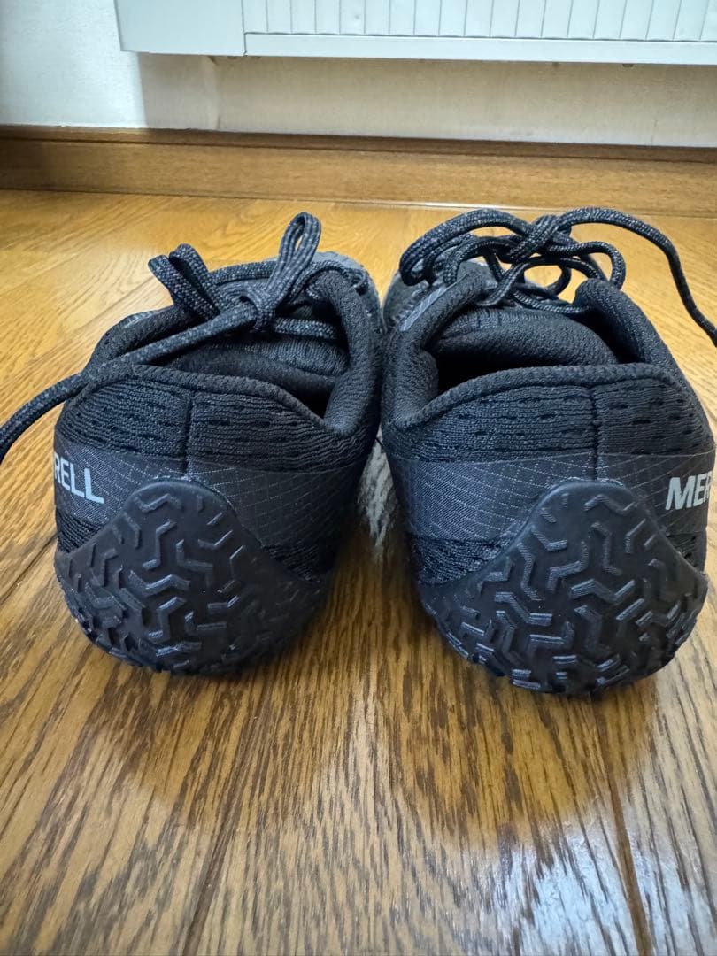 美品！MERRELL ベイパ―　グローブ６ /24.5/ブラック