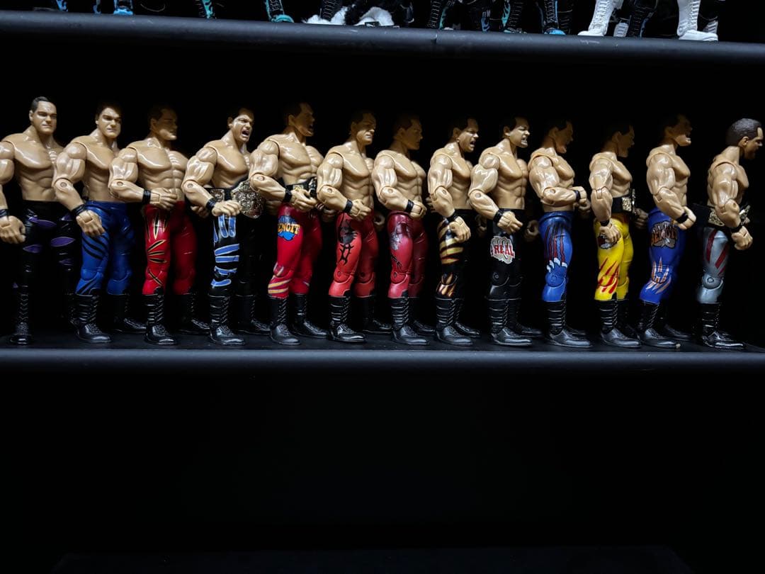 WWE 新日本プロレス　クリス・ベノワ　13体、ベルト付きセット