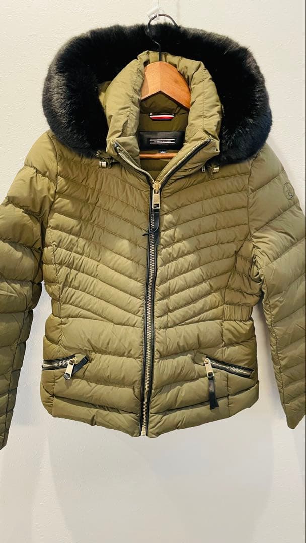 美品　トミーフィルフィガー　ダウン　アウター　ショートダウン　ジャケット　L