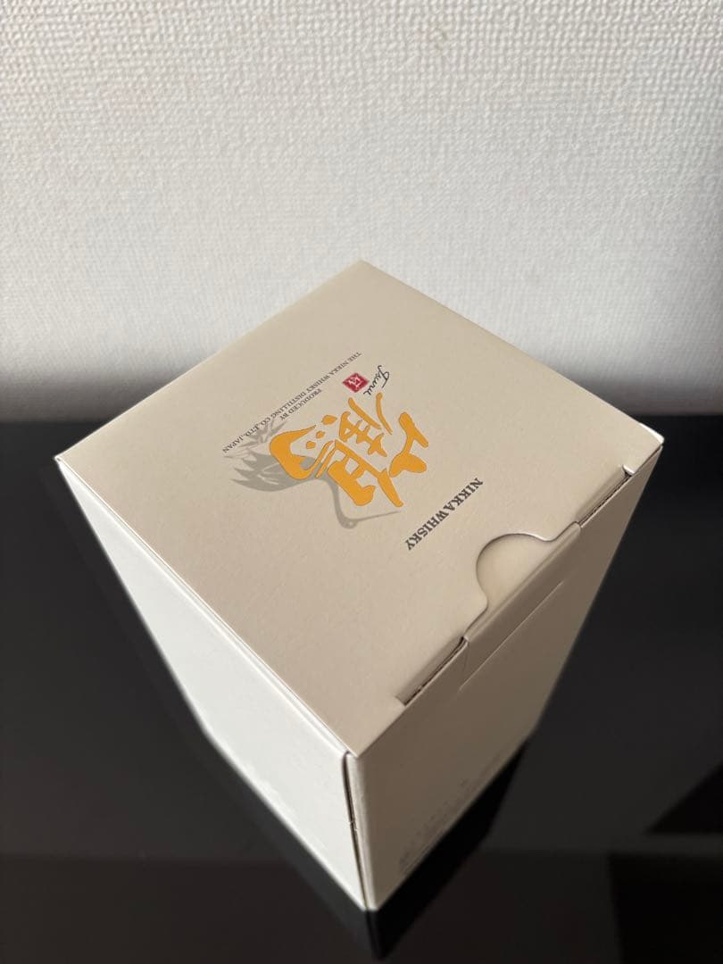 【新品未開封】鶴　700ml 余市蒸留所限定 ニッカウヰスキー　ショッパー付き