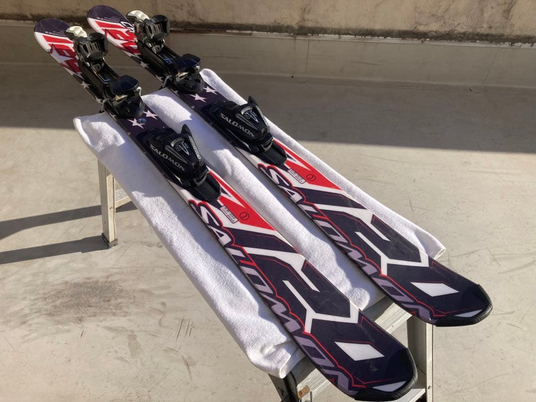 ショートスキー(ファン　ミッド　ミドル)ボードと解放ビィンディングのセット