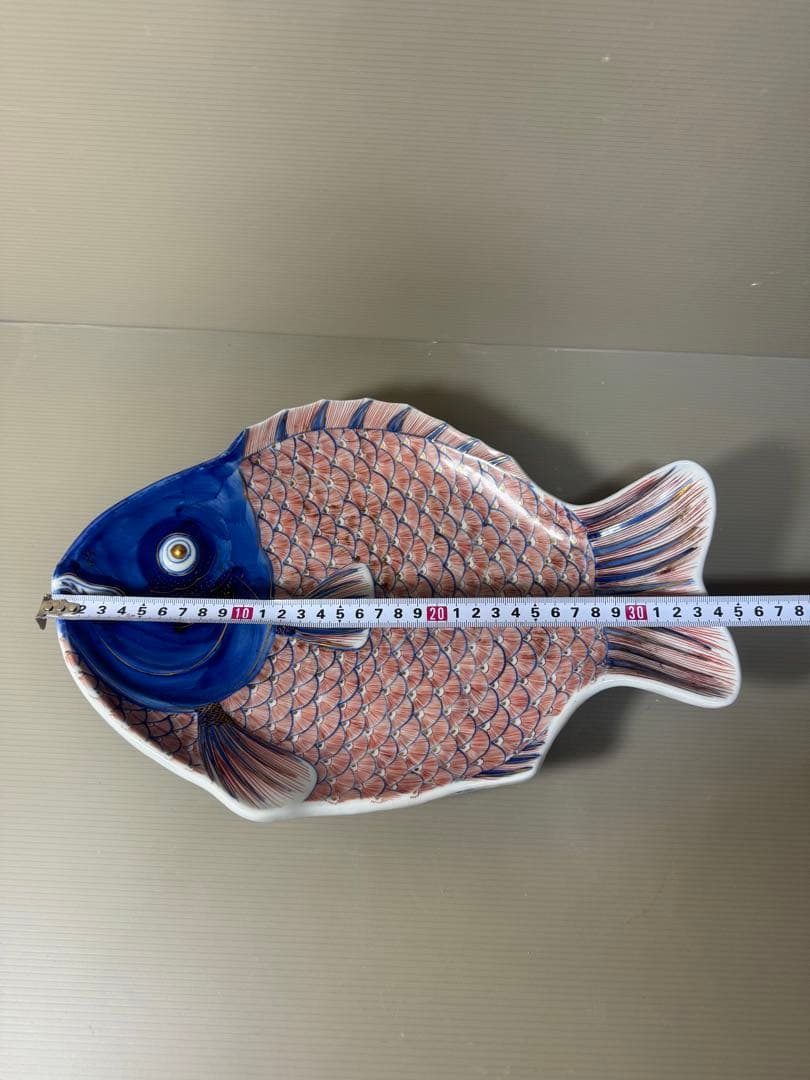 2332 古伊万里 大明成化年製銘　色絵金彩鯛形飾皿 鯛皿　35cm  時代物