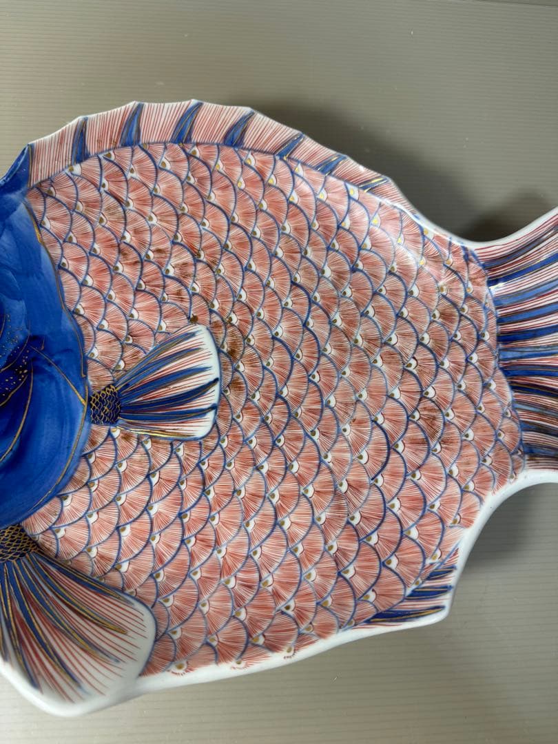 2332 古伊万里 大明成化年製銘　色絵金彩鯛形飾皿 鯛皿　35cm  時代物