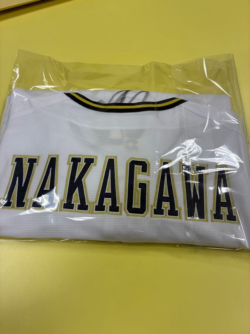 オリックスバファローズ中川圭太選手直筆サインユニフォーム