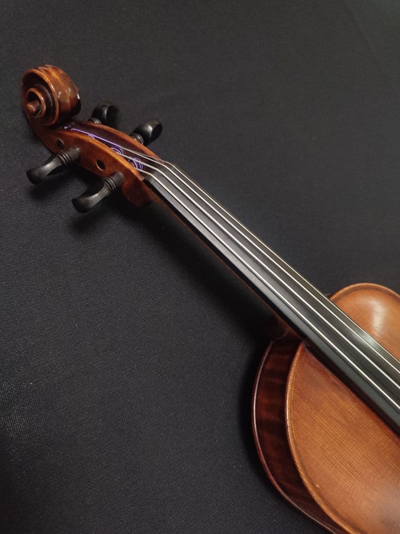 バイオリン　アンティークジャーマン１/2　弦・駒新品交換済　弓・ケース・肩当付属
