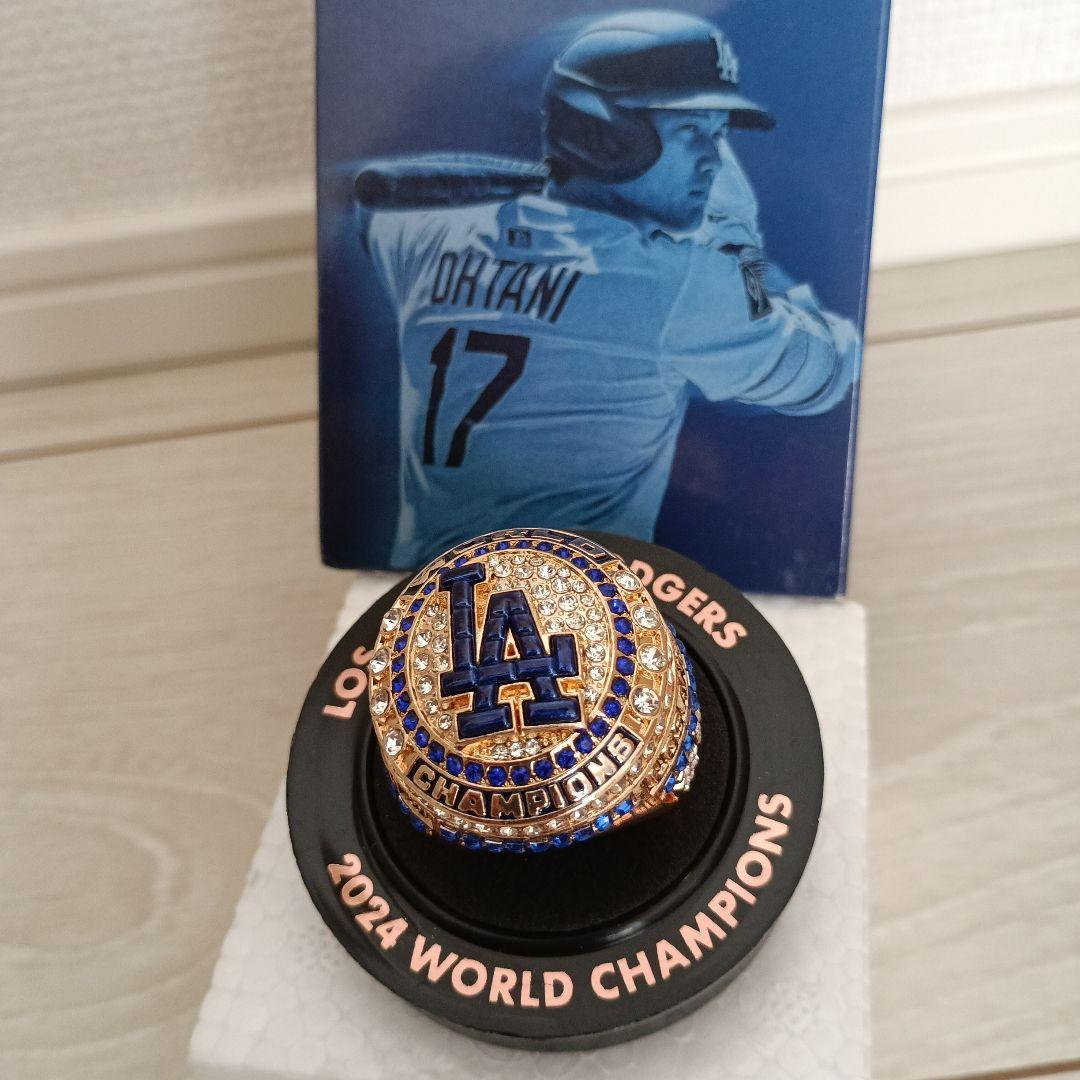 ドジャース MLB ワールドシリーズ チャンピオン トロフィー リング セット
