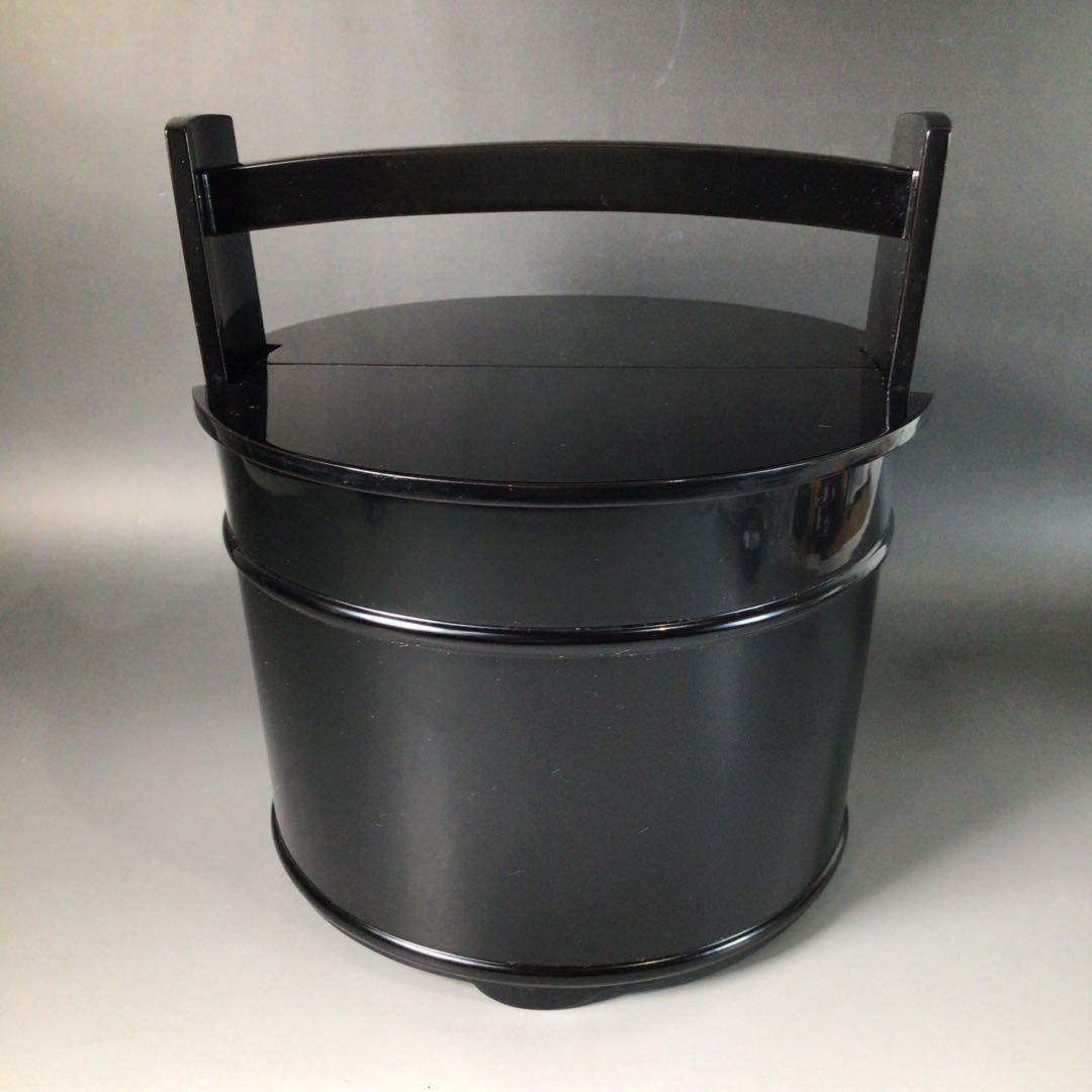 Ｓ９３　水指　『塗師　川瀬表完作』『黒真塗』『手桶水指』　共箱　茶道具