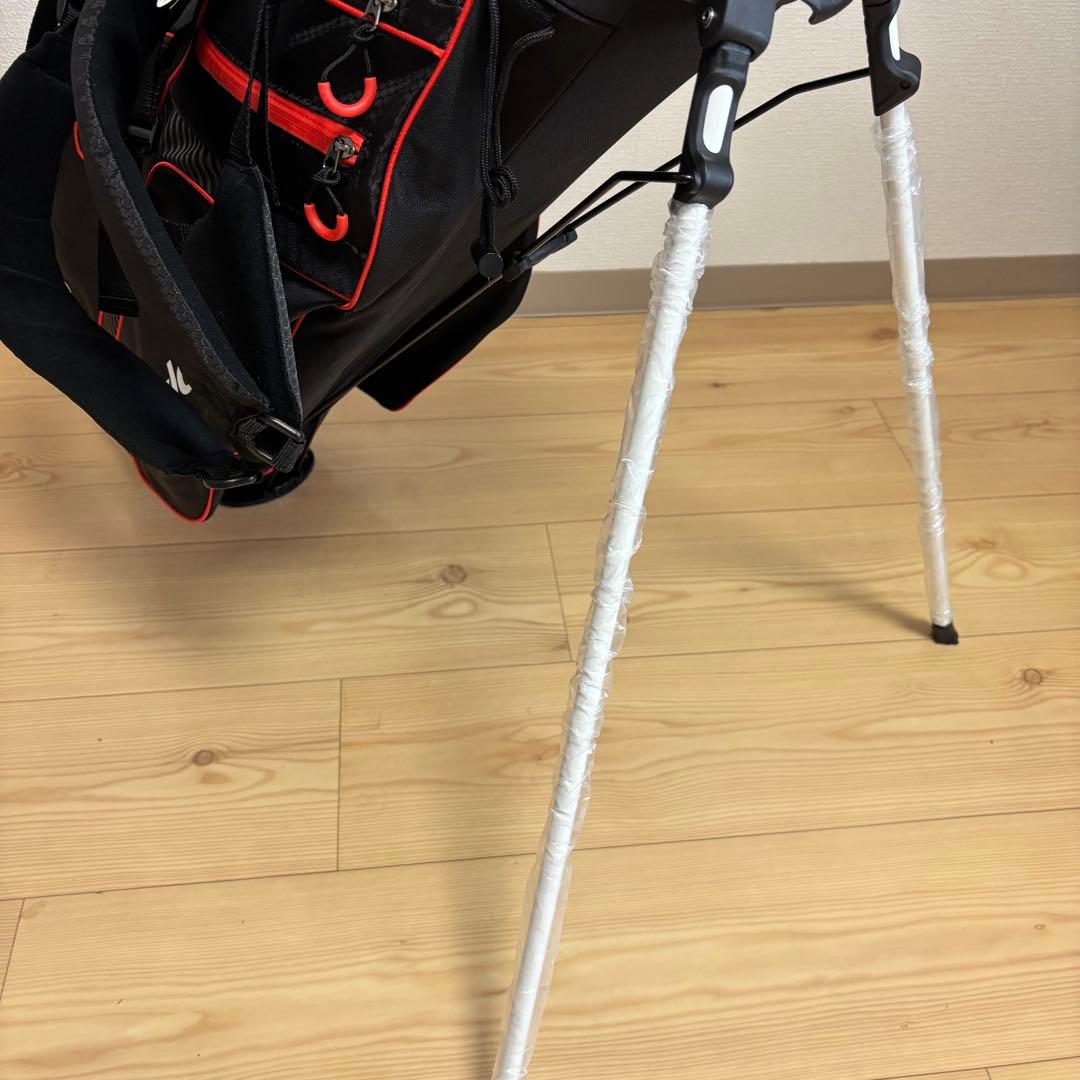 【新品未使用品】テーラーメイド 9.5型 超軽量　キャディバッグ　スタンド式