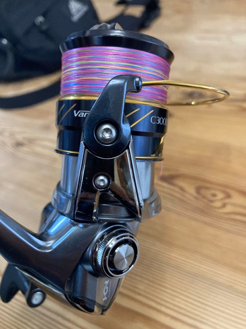 Shimano 16Vanquish C3000HG スピニングリール