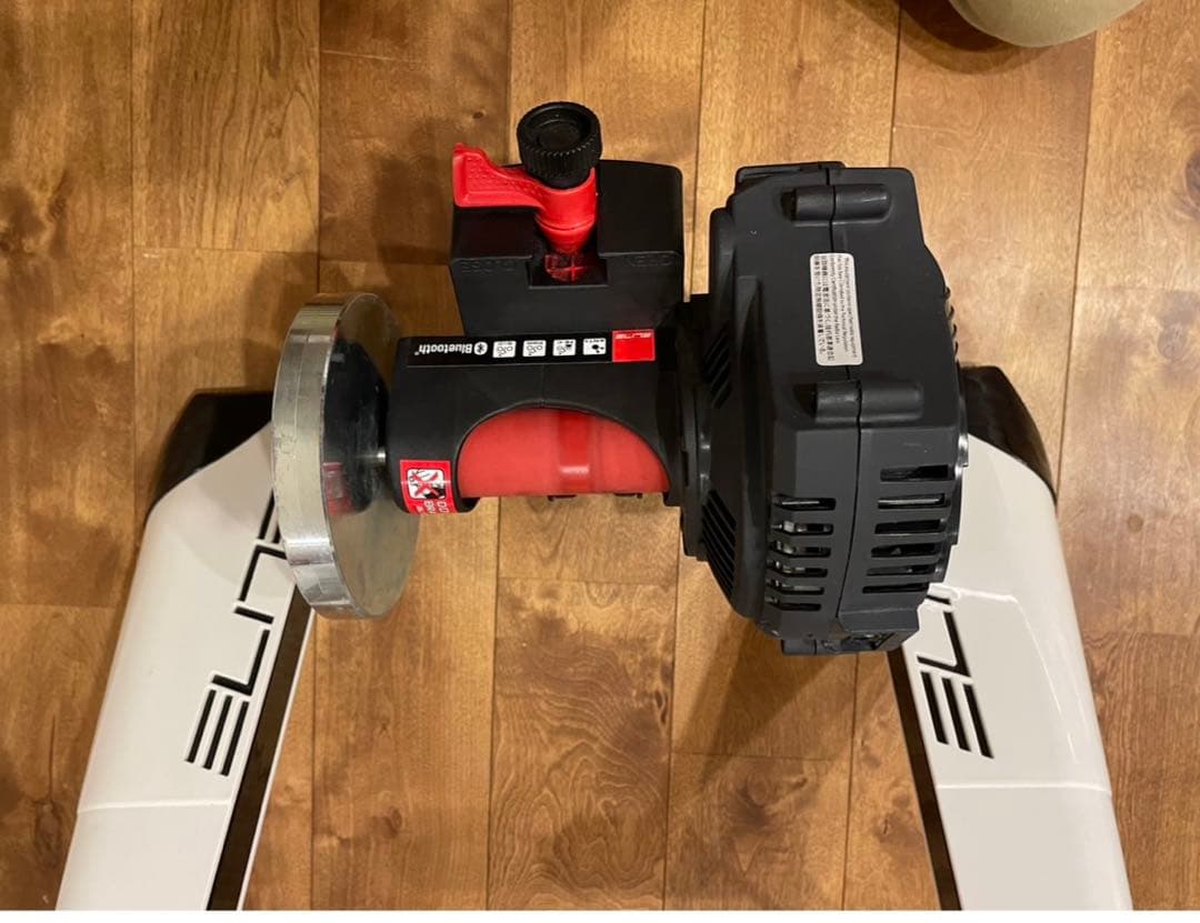 エリート　エンバ　ホームトレーナー　自動負荷ローラー