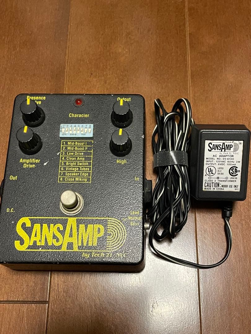 初期型　Tech 21 SansAmp ギターエフェクター　classic表記前