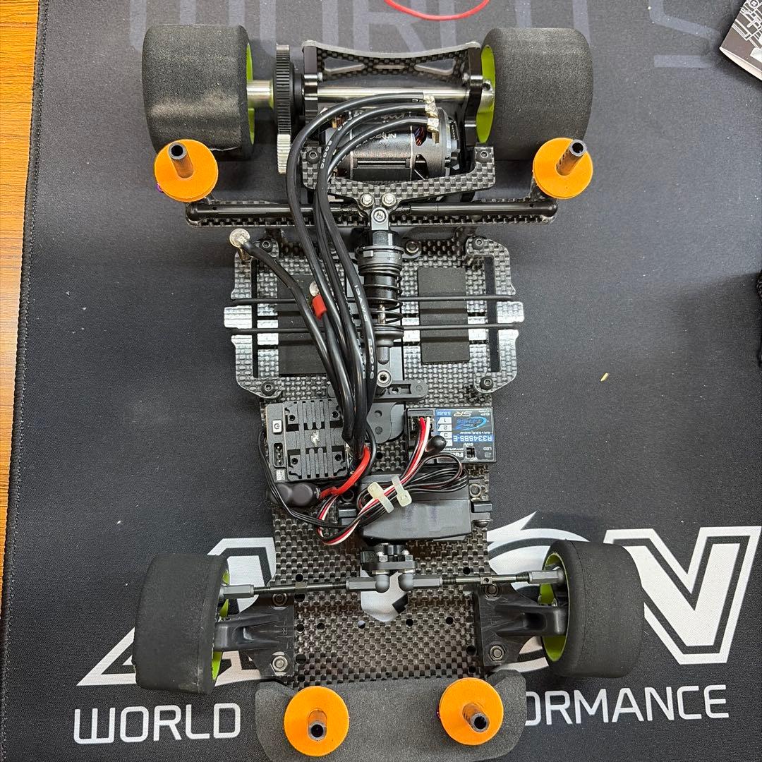 KAWADA M300SR カーボン製ラジコンシャーシ