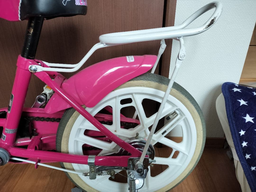 手渡し限定　ハローキティ 幼児用自転車 ピンク