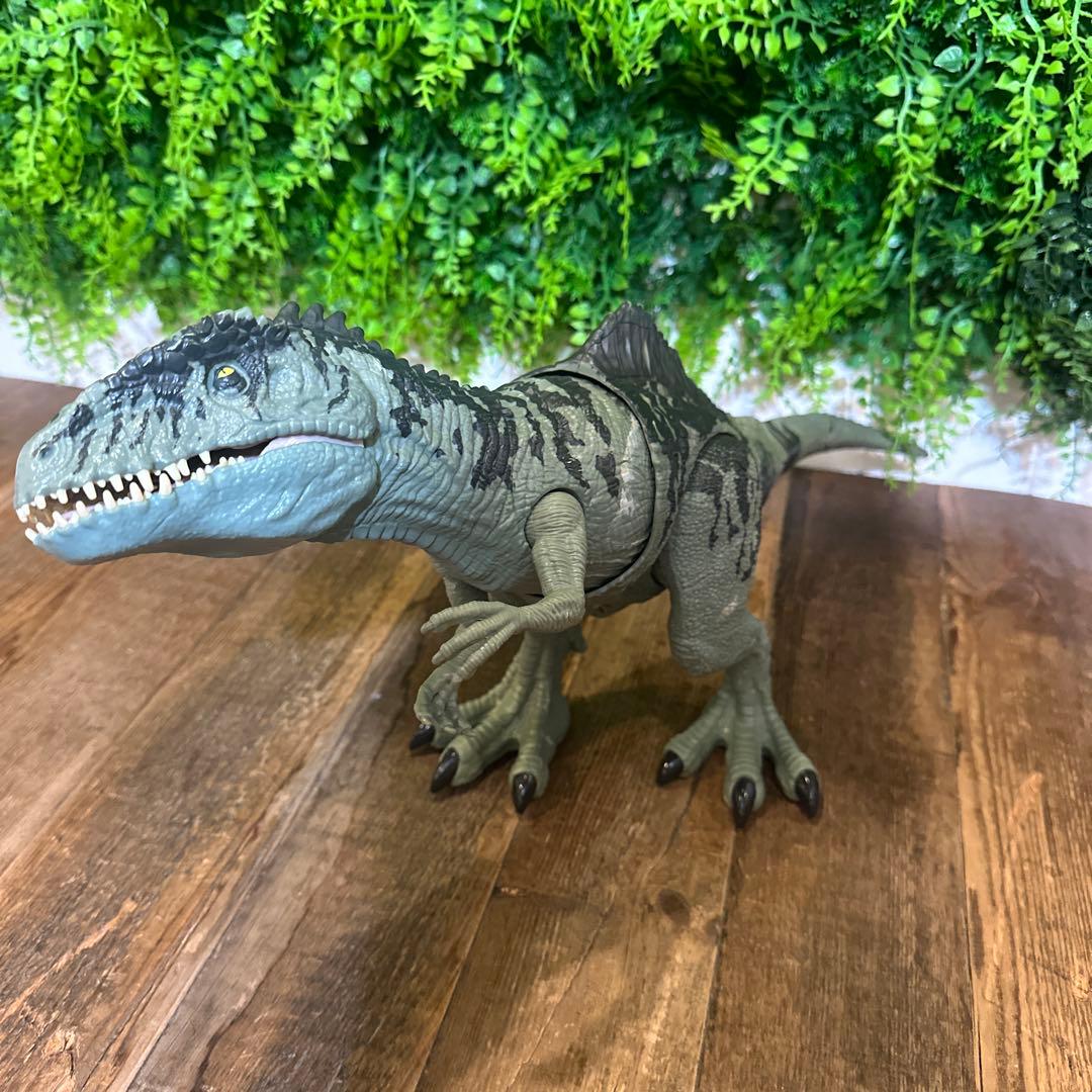 マテル ジュラシックワールド スーパーかみつき！ほえるギガノトサウルス