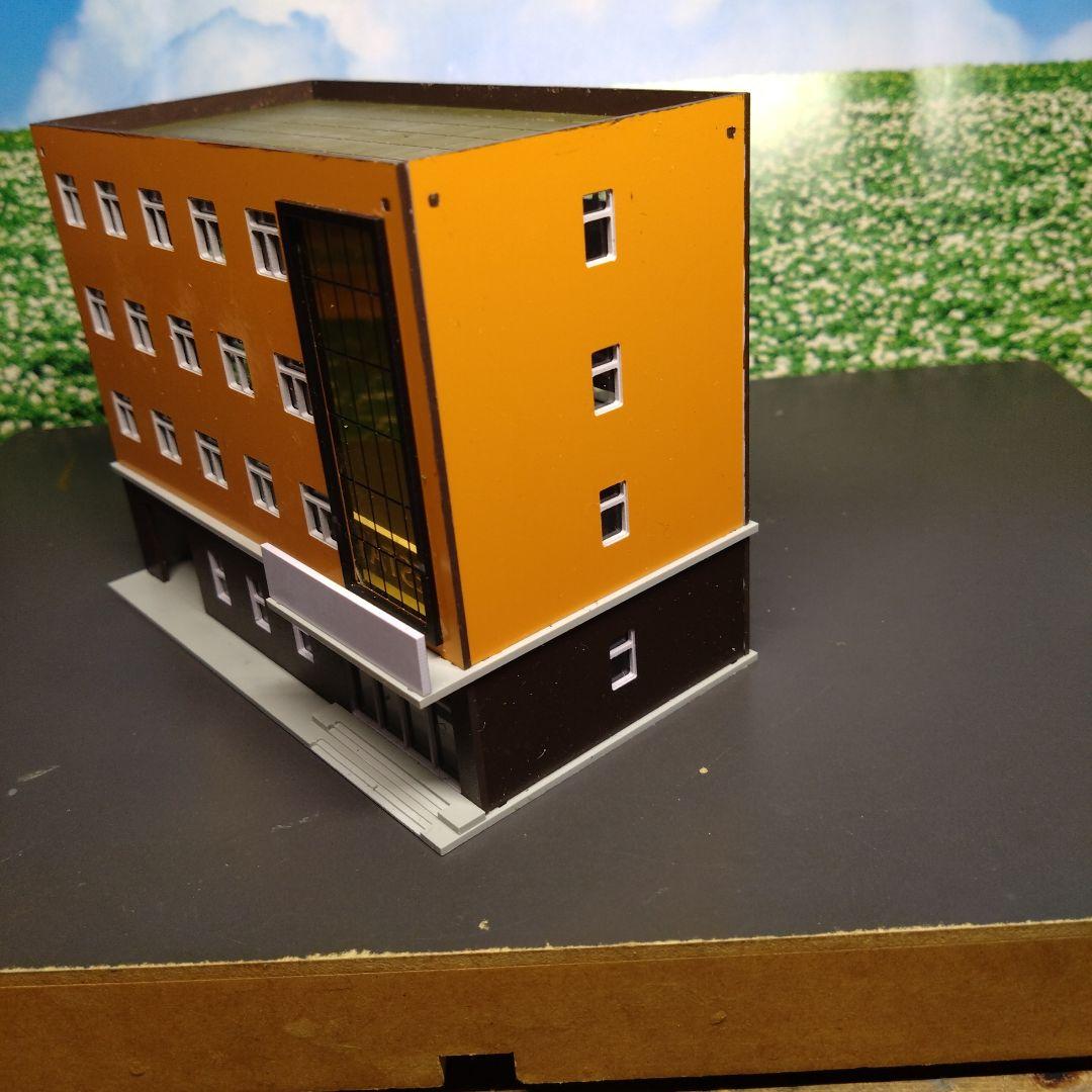 Nゲージ TOMIX他マンション２棟セット＋outland建物３棟セット