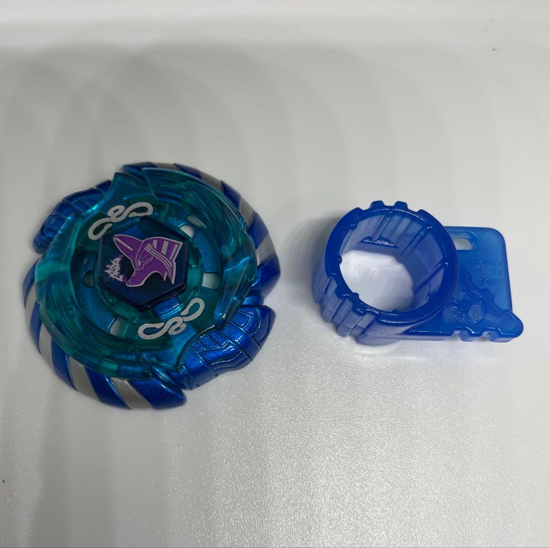 メタルファイトベイブレード　　マーキュリーアヌビル