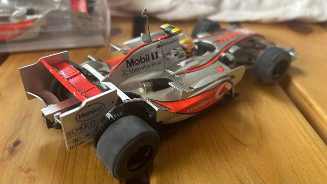 京商Mini-Z マクラーレン・メルセデスMP4/22 L.ハミルトン