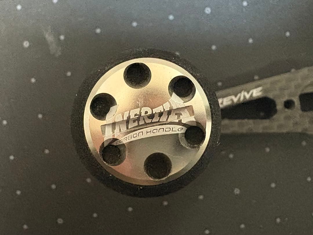 イナーシャ カーボンハンドル revive 92mm ダイワ アブ zpi