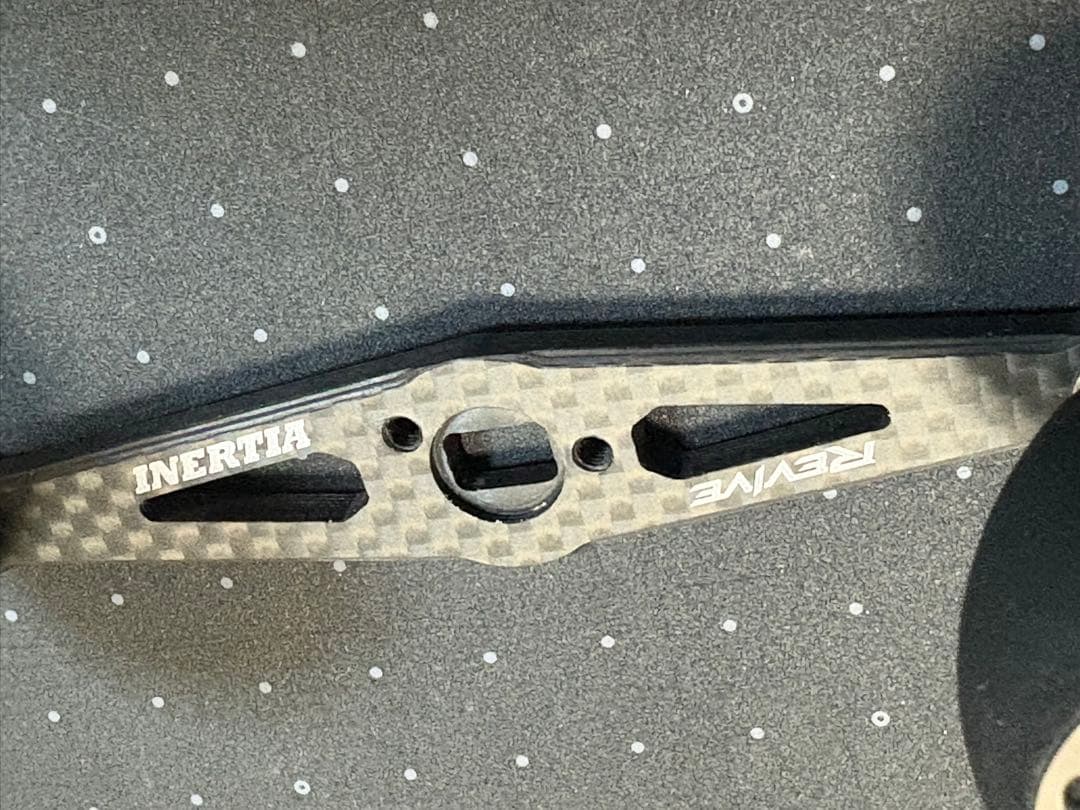 イナーシャ カーボンハンドル revive 92mm ダイワ アブ zpi