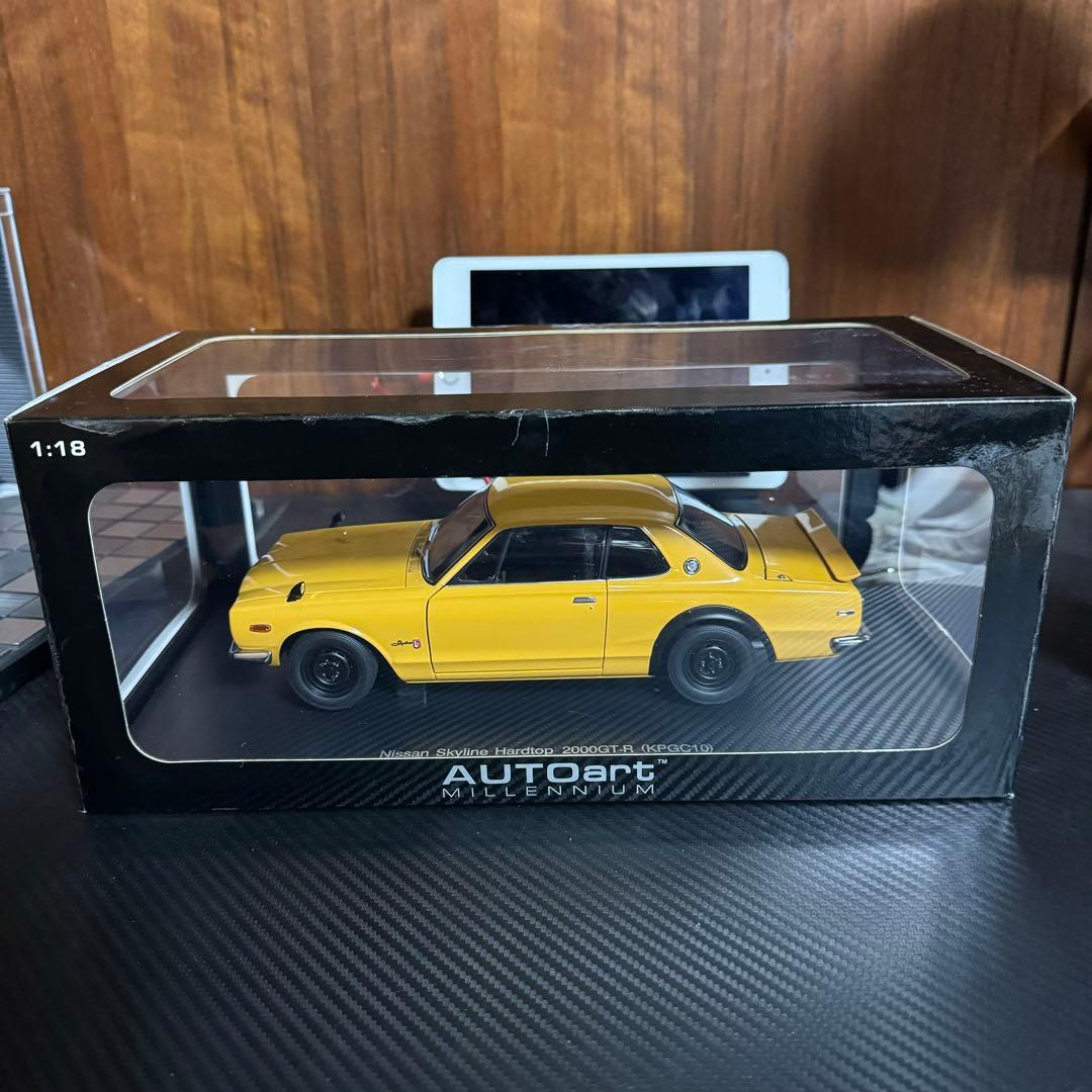 激レア!未展示品 オートアート 1/18 スカイライン 2000GT-R