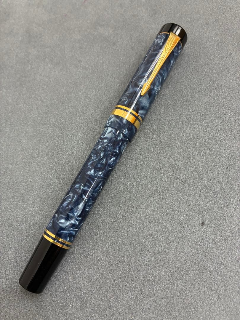18ＫPARKER 青色と黒のマーブル模様 万年筆