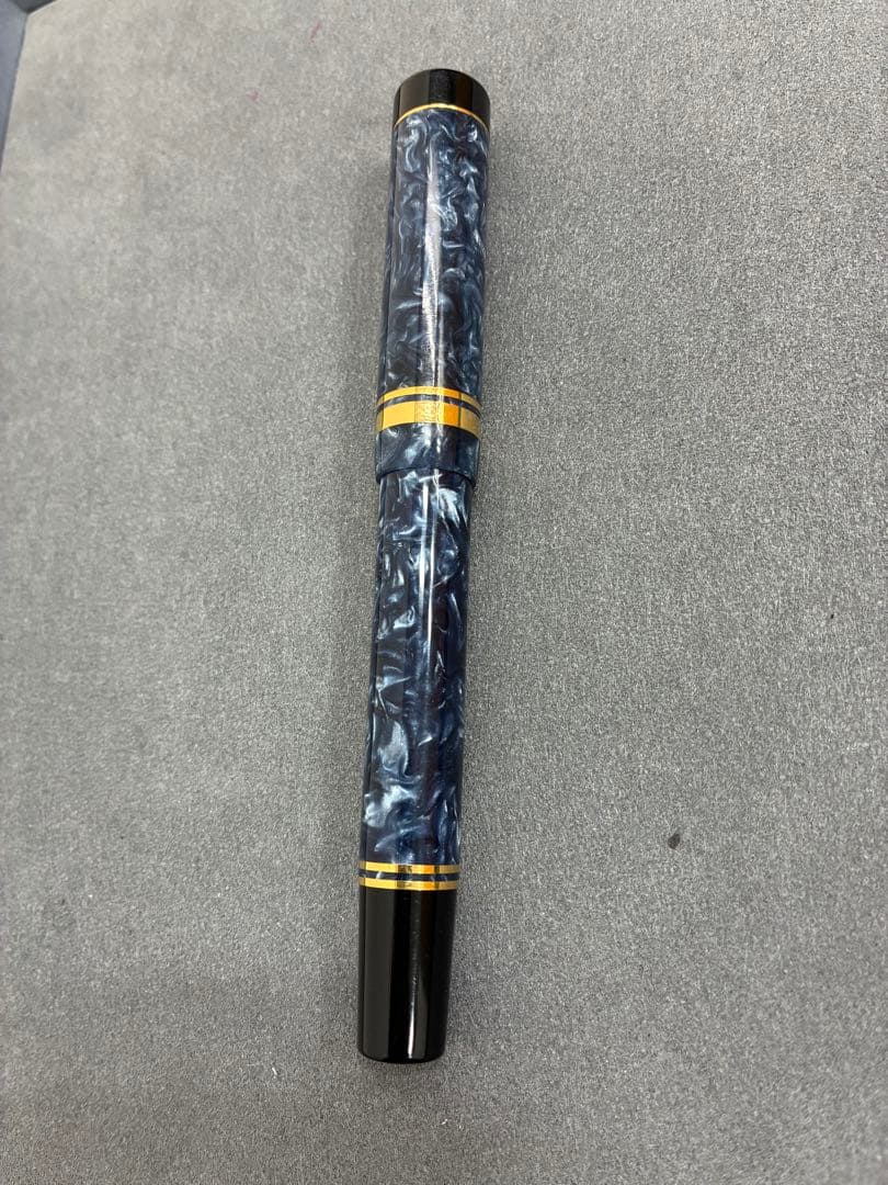 18ＫPARKER 青色と黒のマーブル模様 万年筆