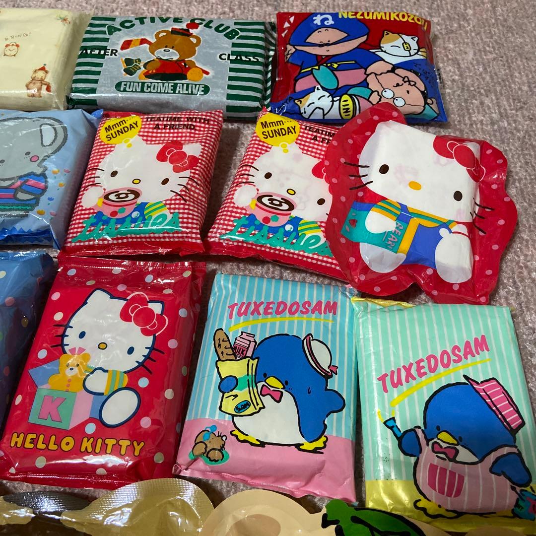 サンリオ♡レトロ　ポケットティッシュ　２4点セット