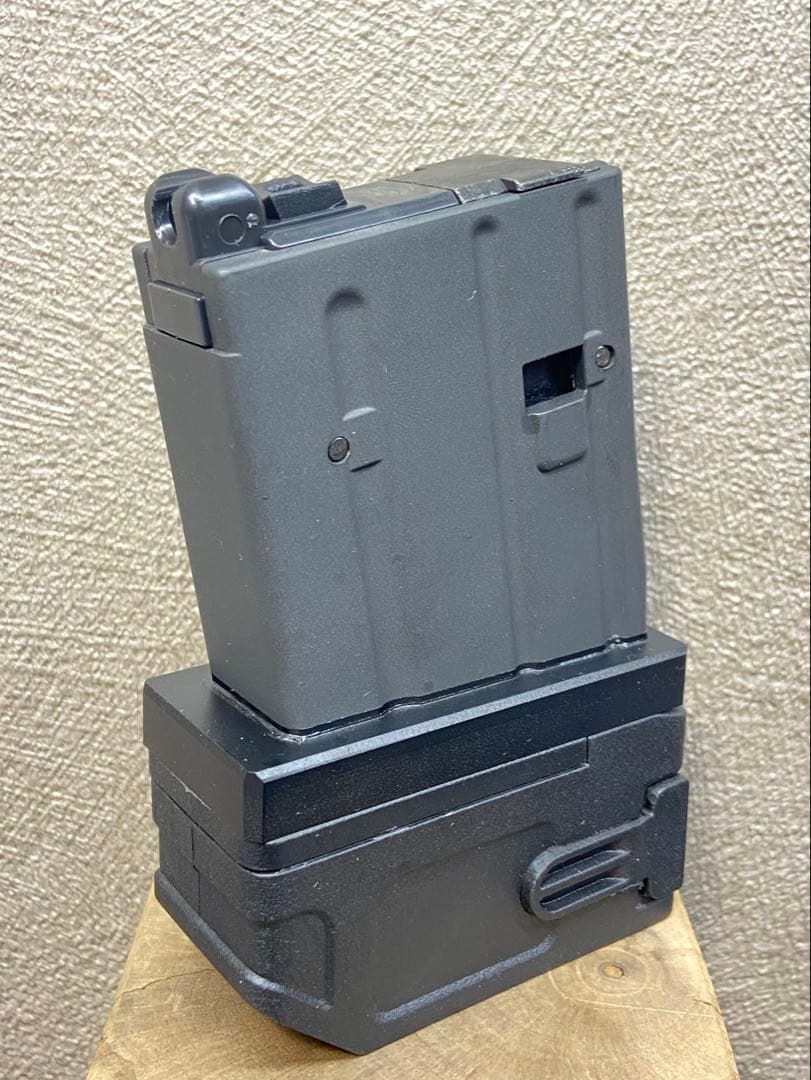 R7-07 東京マルイ GBB M4 マガジンアダプター 外部ソース仕様