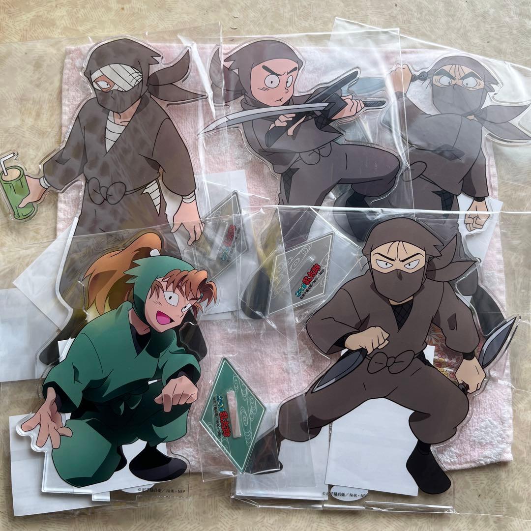 忍たま乱太郎 アクリルスタンド「雑渡昆奈門、善法寺伊作、尊奈門、山本、高坂」5点