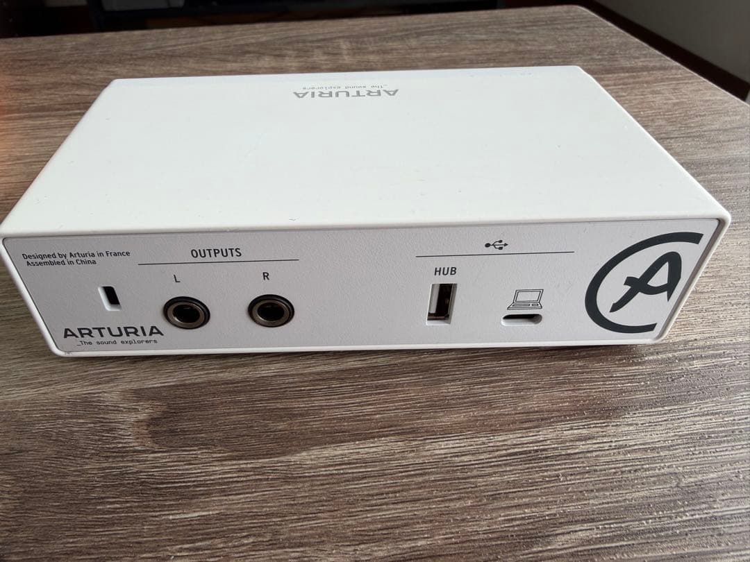 Arturia アートリア MiniFuse1 ホワイト