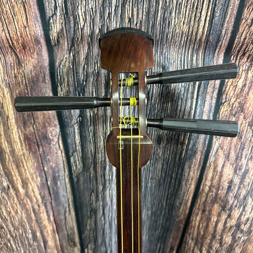 三味線本体 白色 シルバー 紫色 ケース付き