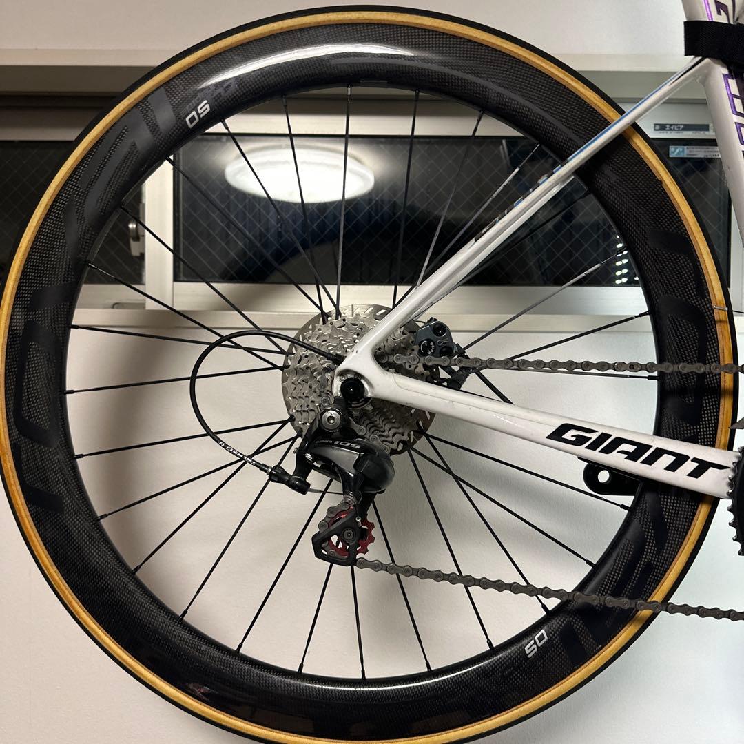 ロードバイク GIANT DEFY Advanced カーボン ディスクブレーキ