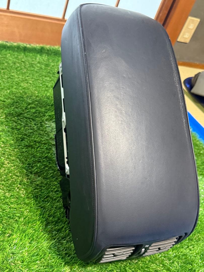 トヨタ　セルシオ　UCF30 31 純正センターコンソール　ブラック　中古品