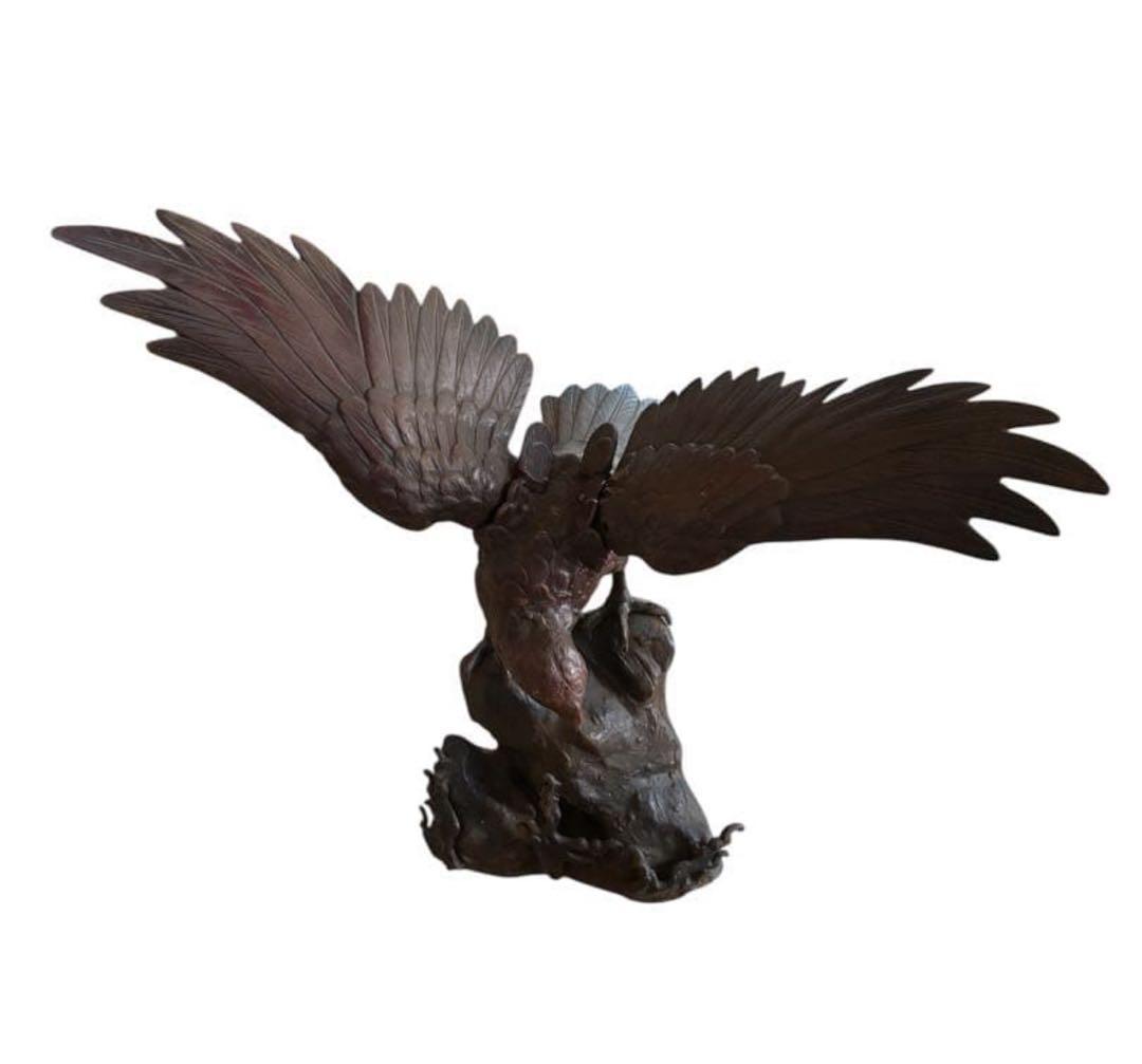 大特価‼️ 置物　鷹　鷲　金属製　金属工芸品　インテリア　銅 骨董品